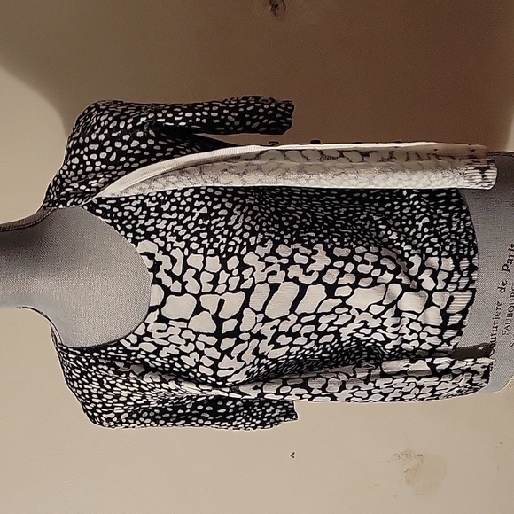 JONES New York NY Collection Black & White Cardigan Twin Sweater Set, Size PS - Picture 6 of 10